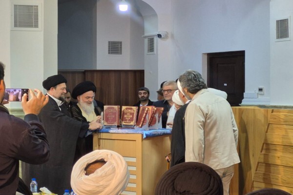 مجموعه هفت‌جلدی «مفتاح الهدایه فی شرح تحریر الوسیله» رونمایی شد