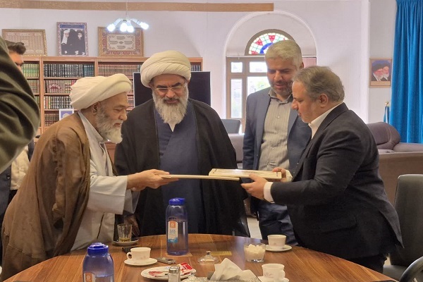 انعقاد تفاهم‌نامه همکاری میان جهاددانشگاهی و مرکز فقهی ائمه اطهار (ع) با هدف توسعه آموزش و پژوهش‌های فقهی و علمی