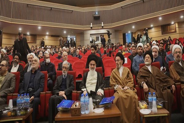 شانزدهمین بزرگداشت آیت‌الله قاضی خرم‌آبادی در قم برگزار شد