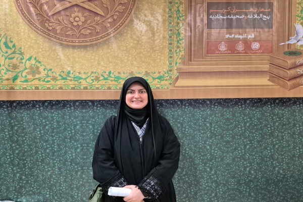 نفیسه اصلان‌بیگی، شرکت‌کننده بخش معارفی چهل‌و‌هشتمین دوره مسابقات سراسری قرآن کریم