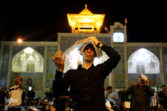 مراسم احیا شب نوزدهم ماه رمضان در حرم حضرت معصومه(س)