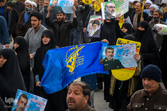 راهپیمایی مردم قم در حمایت از اقتدار نظام اسلامی وسپاه