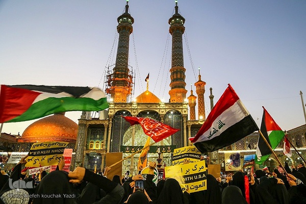 اجتماع مردمی قم در حرم حضرت معصومه