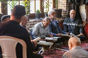 Masallacin mai gishikai 63 a Tabriz