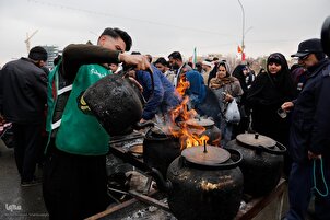 Maukibi daban-daban Suna Hidimar Nisfu Shaaban ga Maziyarta a Masallacin Jamkaran