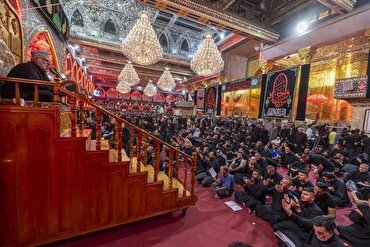 Pembacaan Doa Kumail di Haram Abul Fadhl al-Abbas (as)