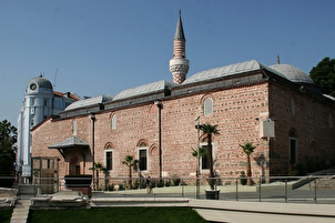 Masjid Dzhumaya; Tempat ibadat Muslim yang aktif di Bulgaria + Gambar
