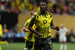 Pagbigkas ng Quran ng Bituin ng Guinean Bundesliga ay Nagpapasaya sa mga Tagahanga