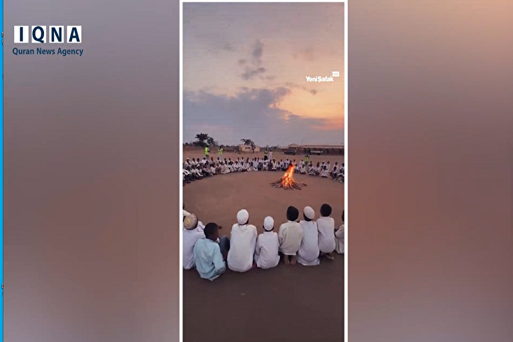 د افریقا په واټونو کې د قرآن د ترتیل قرائت کړئ(فیلم)