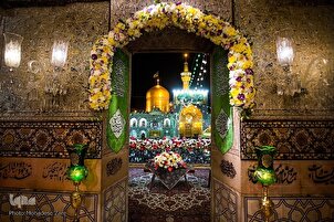 د امام رضا(ع) دنیکمرغه میلاد په شپه د رضوي مقدس حرم ولوله