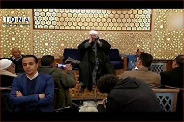 Recitação de "Sediq Al-Menshawi" na cerimônia memorial do filho de Abdul Basit + vídeo