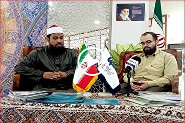 recitação de um recitador iraniano no festival da Malásia + filme