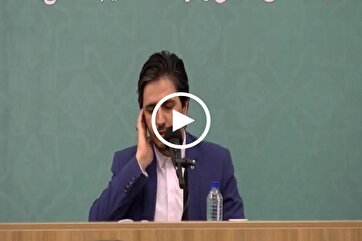 A última recitação de "Habib Sadaqat" do capítulo Insan e Kauthar + vídeo