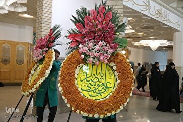 Arranjo de flores do santuário de Hazrat Masoumeh (a.s)