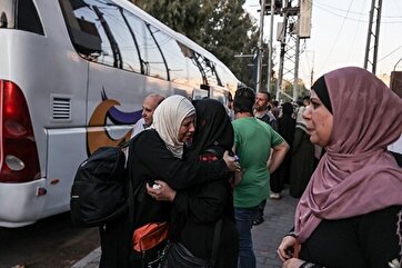 Enviando a primeira caravana Hajj de Gaza para Sazmin Wahi