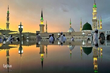 Peregrinos internacionais de Madinah antes de ir para Meca
