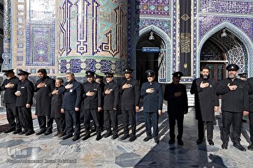 Традиционный ритуал Сала состоялся в святилище Имама Резы в первый день Мухаррама
