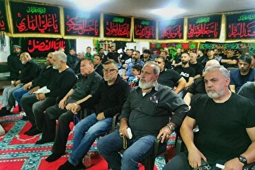 В Геттингене, Германия, установлена палатка для траурных церемоний в память о имаме Хусейне  (мир ему)